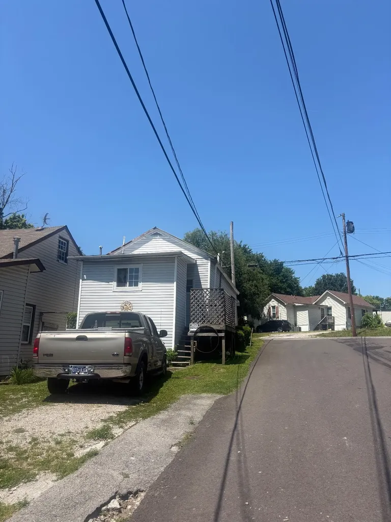 1401A S Main Street Columbia TN 38401