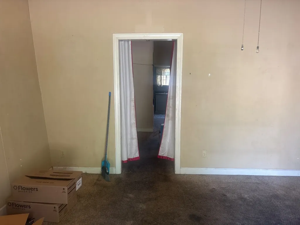 1401A S Main Street Columbia TN 38401