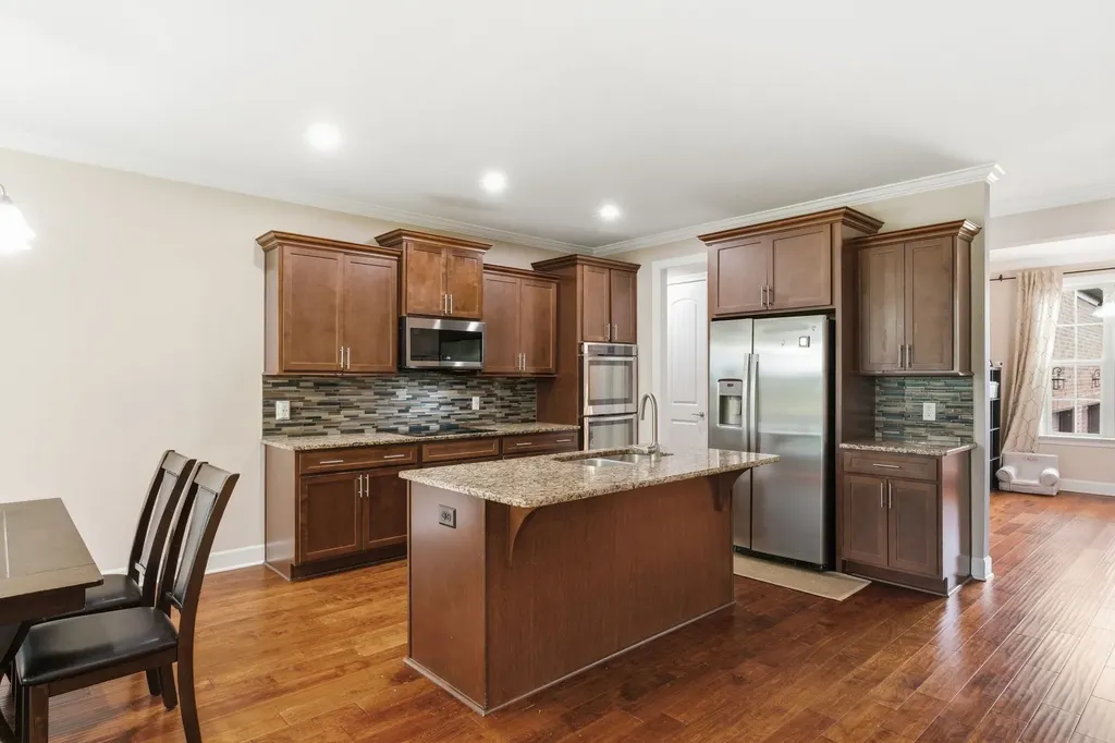 1038 Island Brook Drive Hendersonville TN 37075