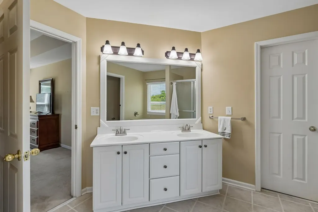229 Circle View Drive Franklin TN 37067