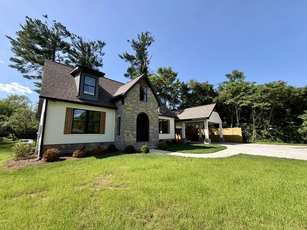 404 Boyd Avenue Mcminnville TN 37110