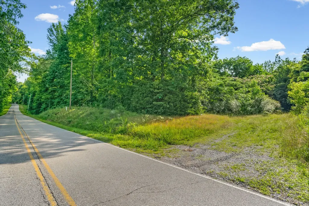 1010 Saddle Tree Road Ashland City TN 37015