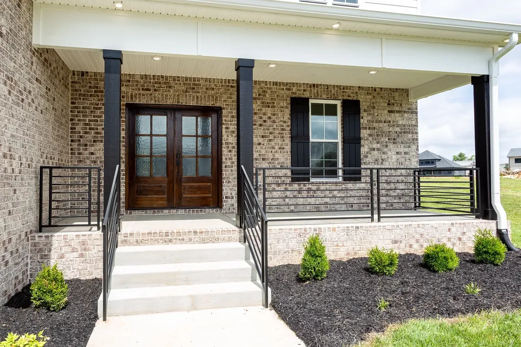 243 Bellshire Drive Clarksville TN 37043