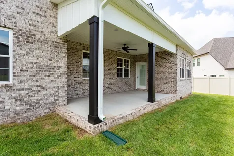 243 Bellshire Drive Clarksville TN 37043