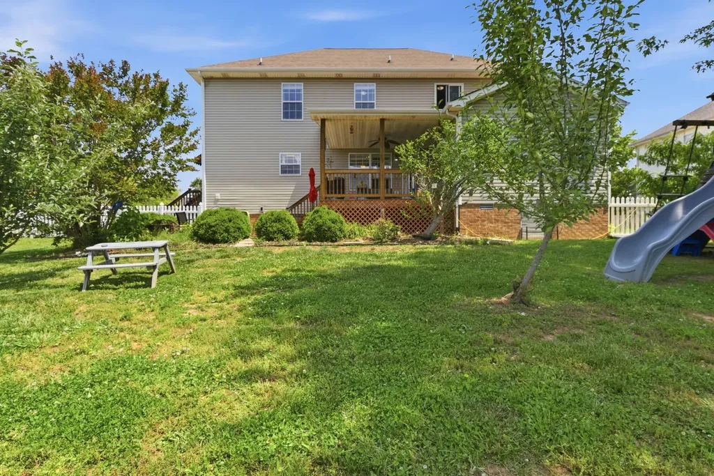 3352 Heatherwood Trace Clarksville TN 37040