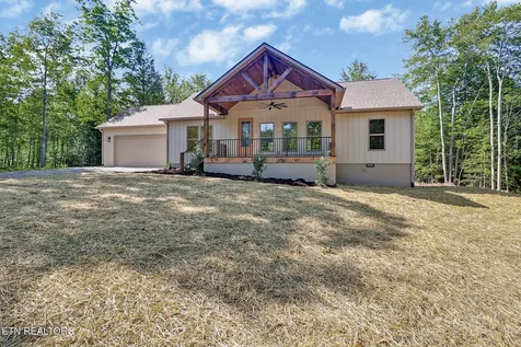 210 Creekview Court Jamestown TN 38556
