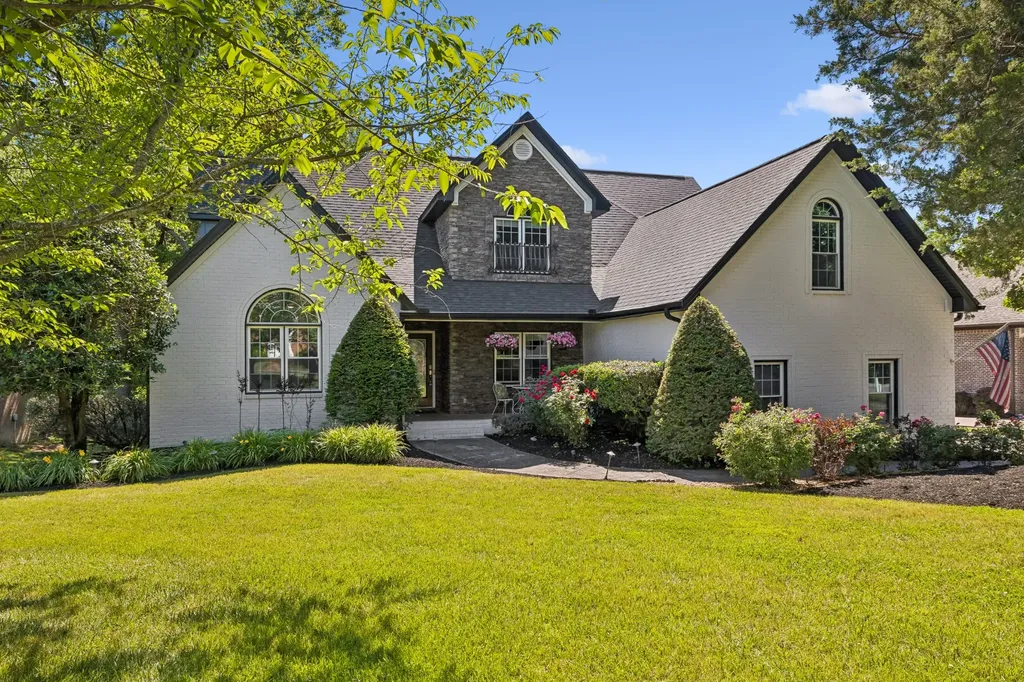 1011 Rosemont Terrace Smyrna TN 37167