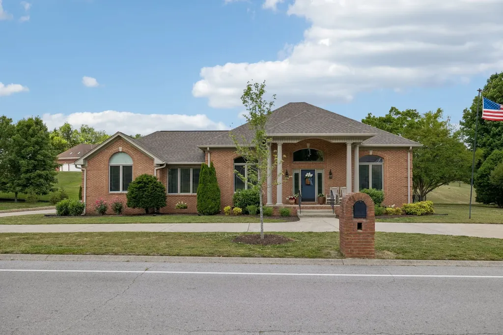 516 Lexington Drive Lebanon TN 37087