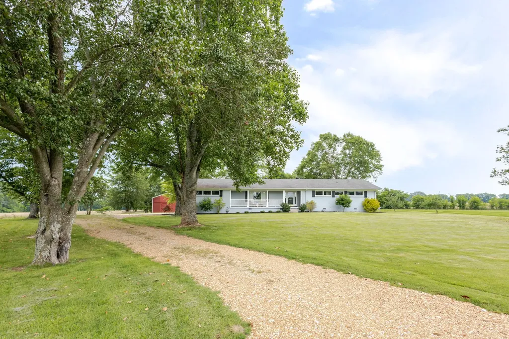 540 Snell Road Shelbyville TN 37160