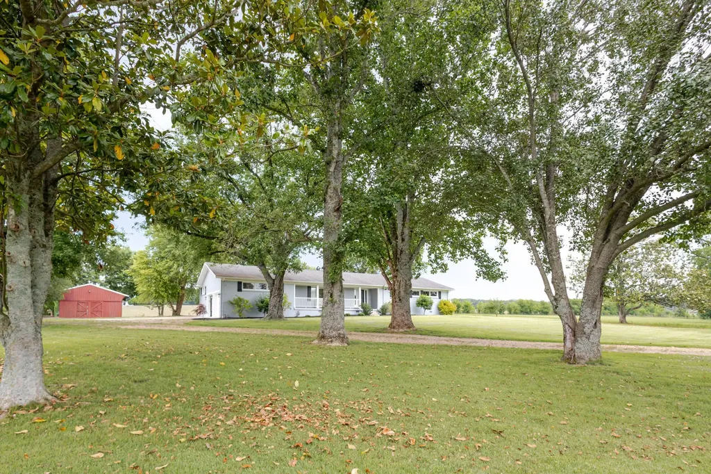 540 Snell Road Shelbyville TN 37160