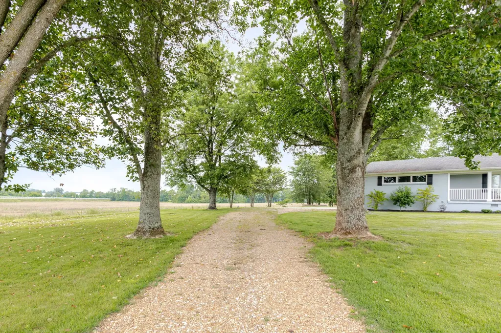 540 Snell Road Shelbyville TN 37160