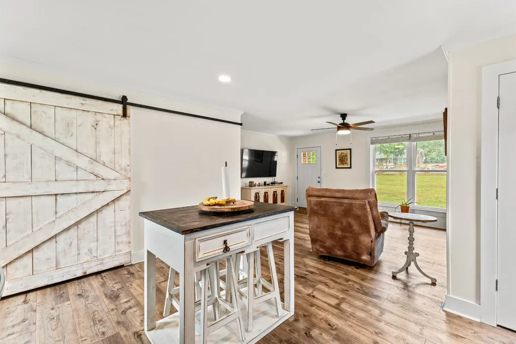 1046 Eastside Road Ashland City TN 37015