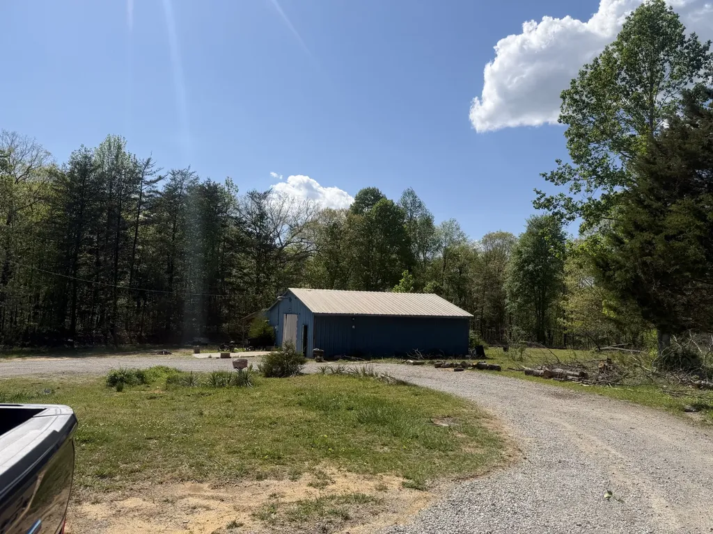 200 Rattlesnake Road Mcminnville TN 37110