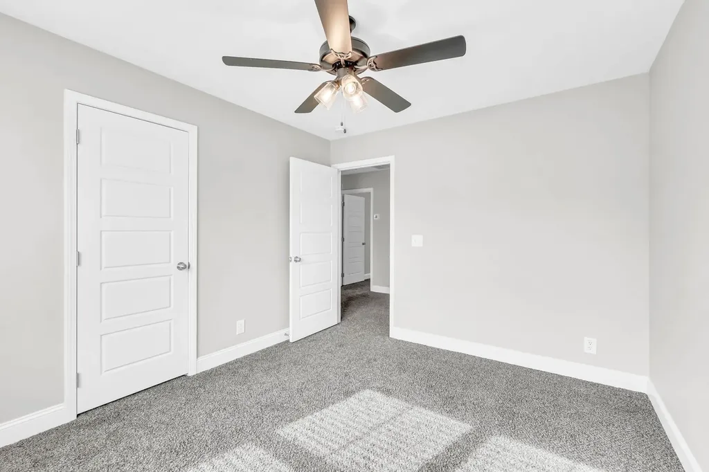 246 Stone Bluff Way Clarksville TN 37040
