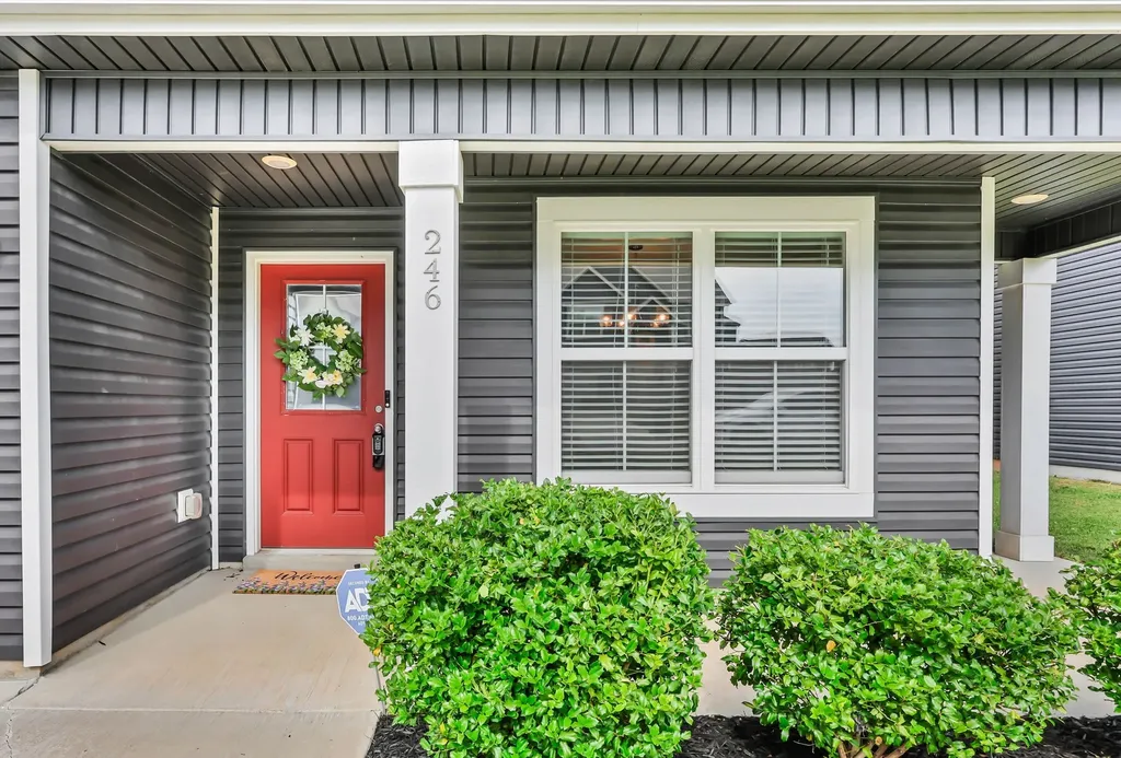 246 Stone Bluff Way Clarksville TN 37040