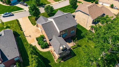 1077 Avery Trace Circle Hendersonville TN 37075