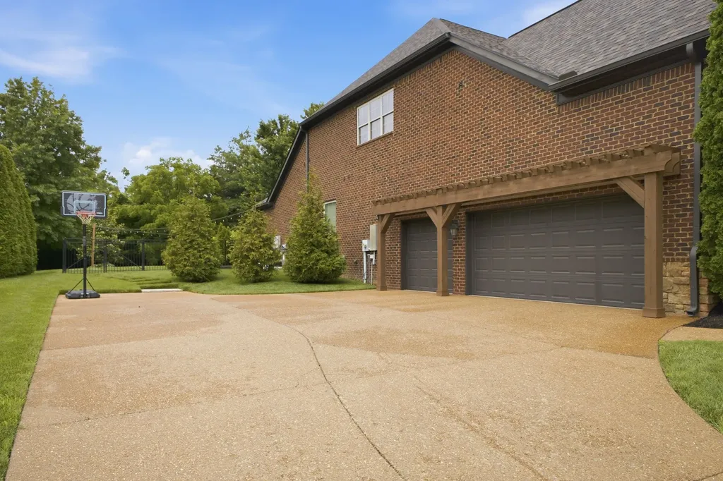 9005 Chardonnay Trace Franklin TN 37067