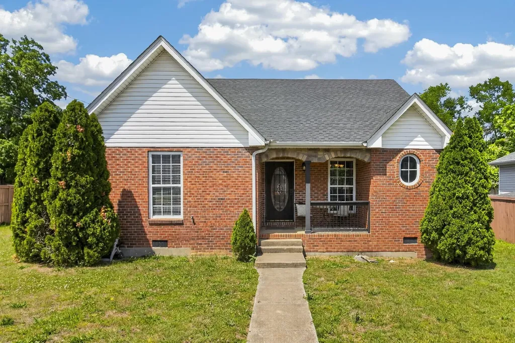 801 N Dupont Ave, N Madison TN 37115