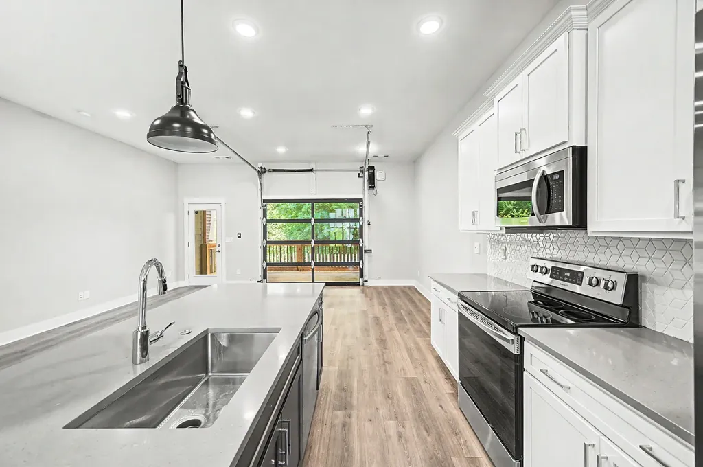 221 Stonecrest Circle Nashville TN 37209