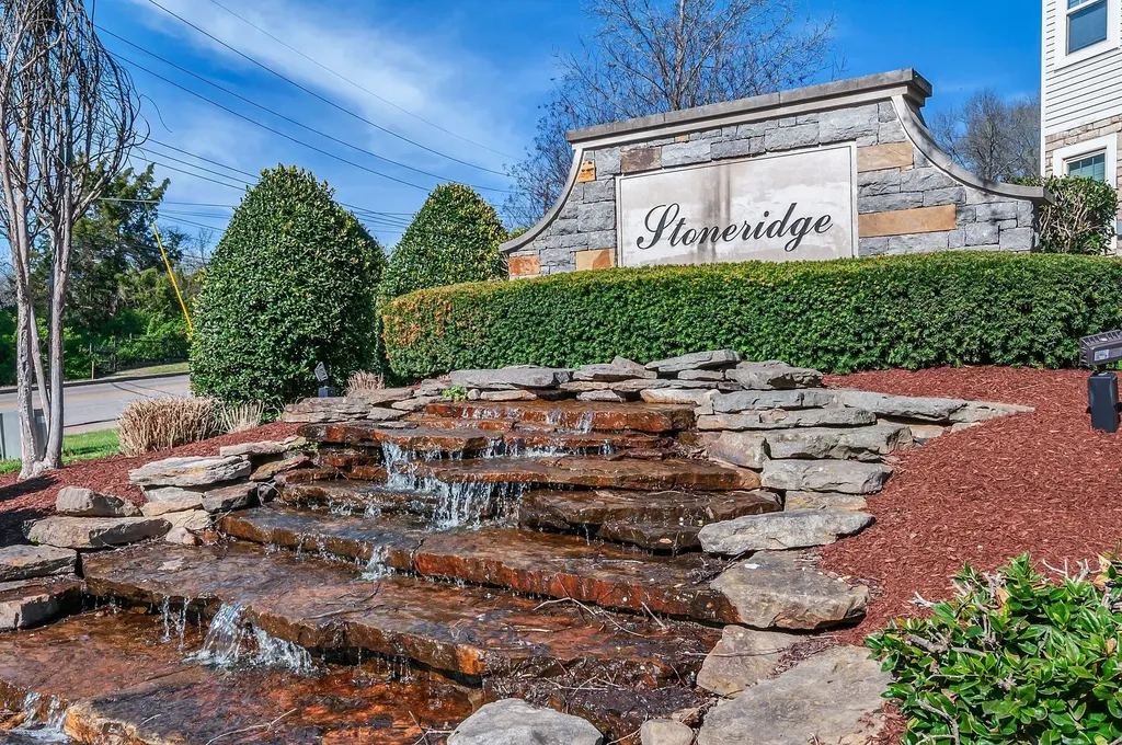 221 Stonecrest Circle Nashville TN 37209