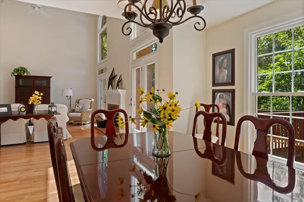 494 Deer Ridge Lane Nashville TN 37221