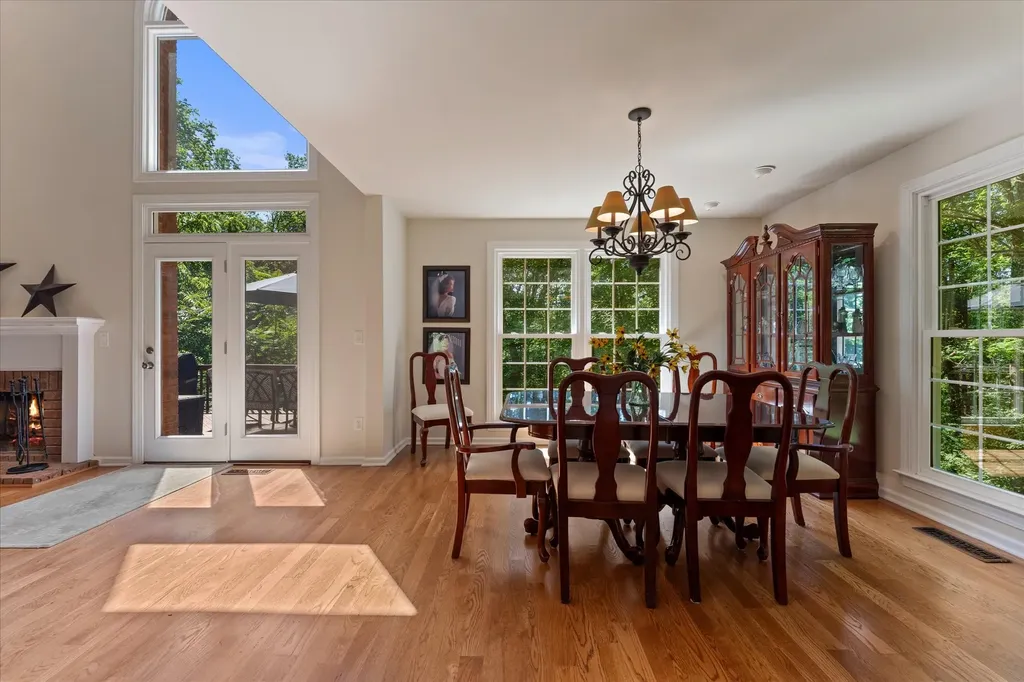 494 Deer Ridge Lane Nashville TN 37221