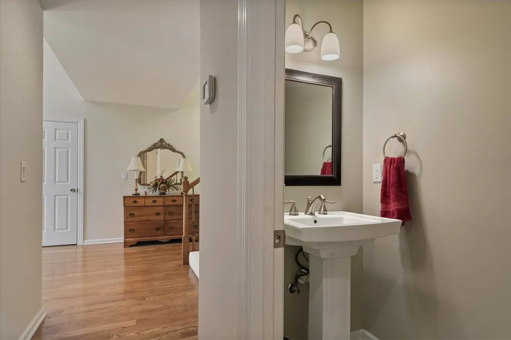 494 Deer Ridge Lane Nashville TN 37221