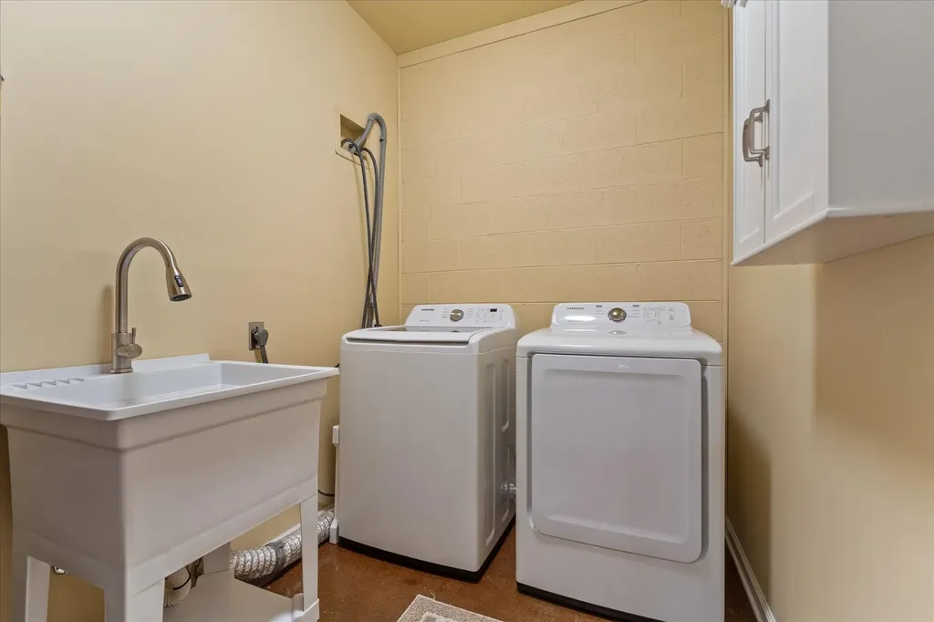 494 Deer Ridge Lane Nashville TN 37221