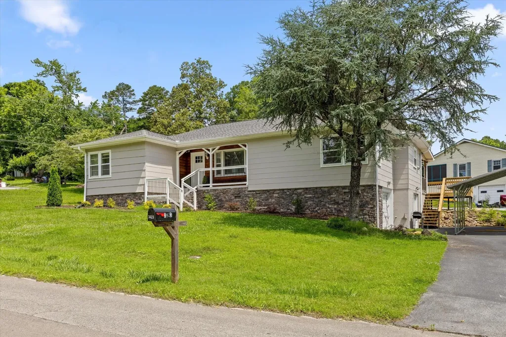 3423 Missionaire Avenue Chattanooga TN 37412