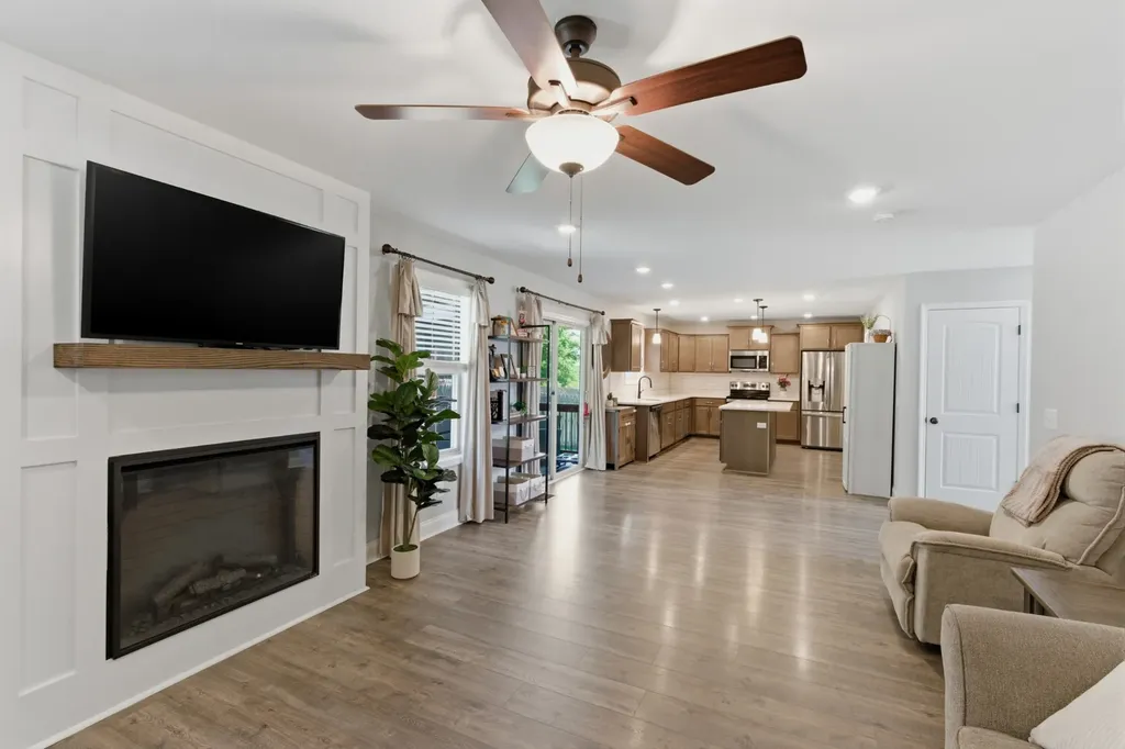 767 Banister Drive Clarksville TN 37042