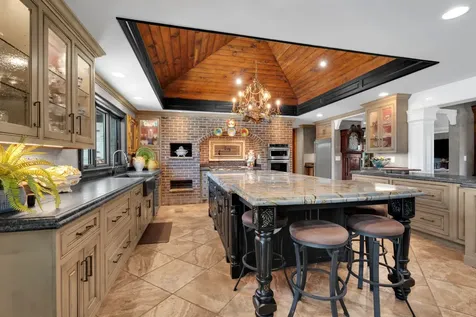 5016 Hillsboro Highway Hillsboro TN 37342