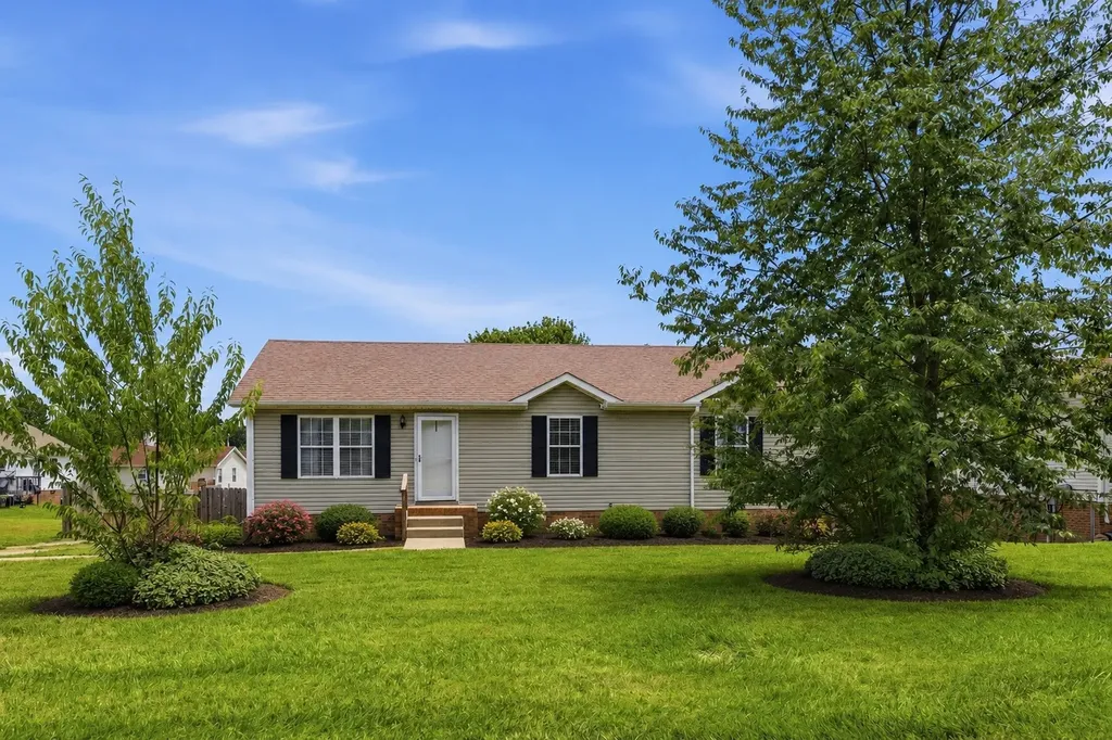 1829 Needmore Road Clarksville TN 37042