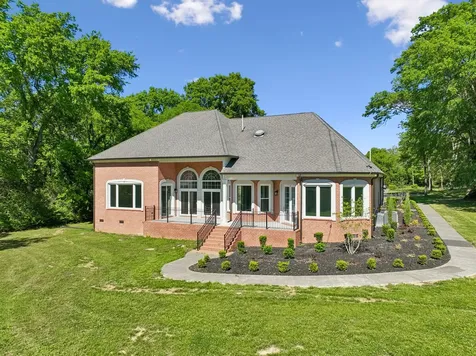 250 Bonwood Drive Murfreesboro TN 37128