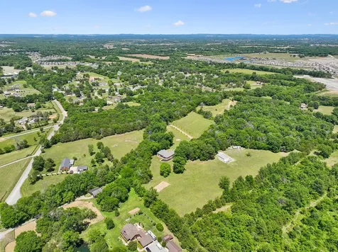 250 Bonwood Drive Murfreesboro TN 37128