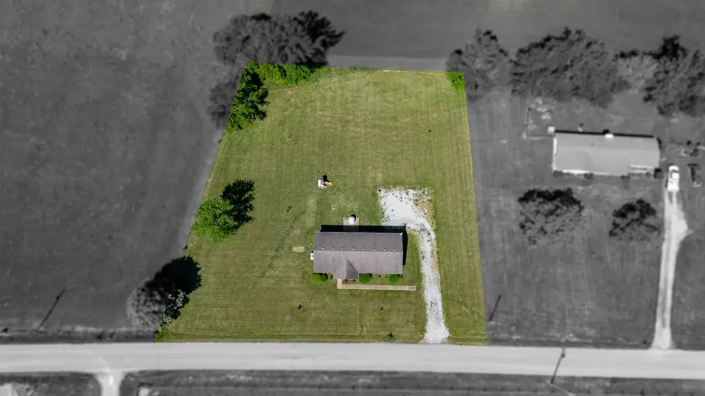491 White Road Portland TN 37148