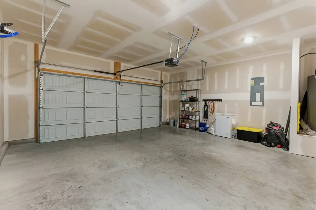 2108 Commanche Trail Lebanon TN 37087