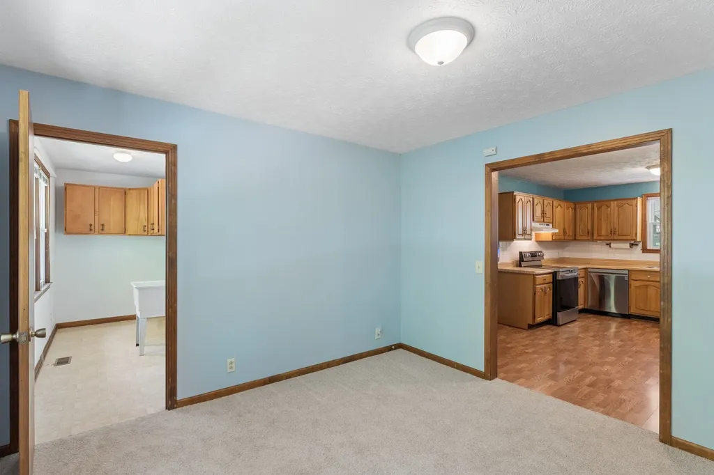 8904 Pinewood Road Lyles TN 37098