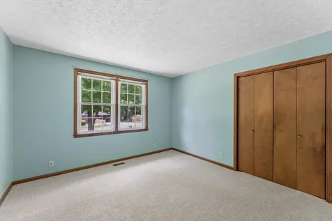 8904 Pinewood Road Lyles TN 37098