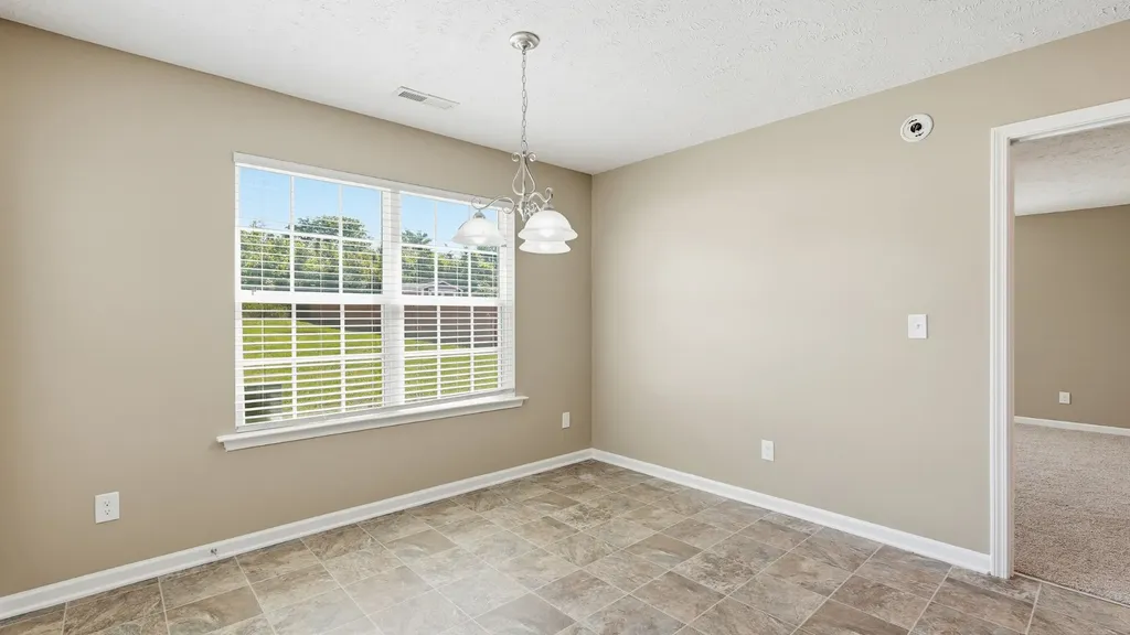 2320 Auldridge Drive Christiana TN 37037
