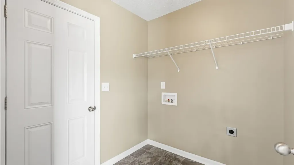 2320 Auldridge Drive Christiana TN 37037
