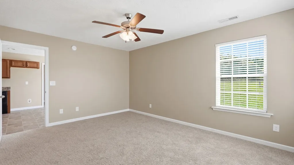 2320 Auldridge Drive Christiana TN 37037