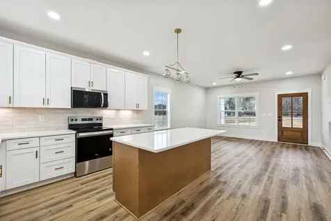 3660 Blue Spring Road Decherd TN 37324