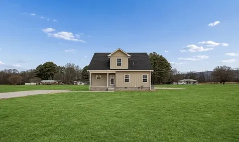 3660 Blue Spring Road Decherd TN 37324