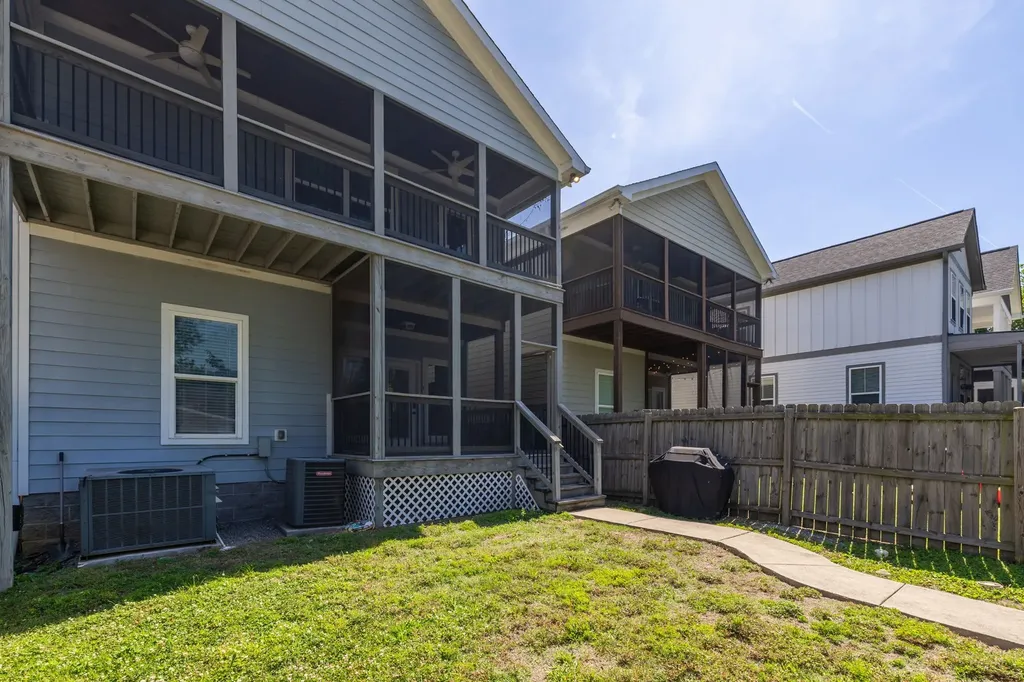 5725 Morrow Road Nashville TN 37209