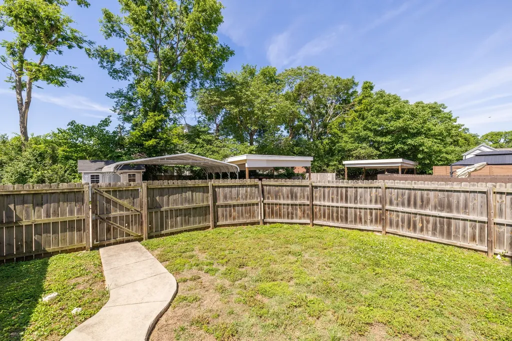 5725 Morrow Road Nashville TN 37209