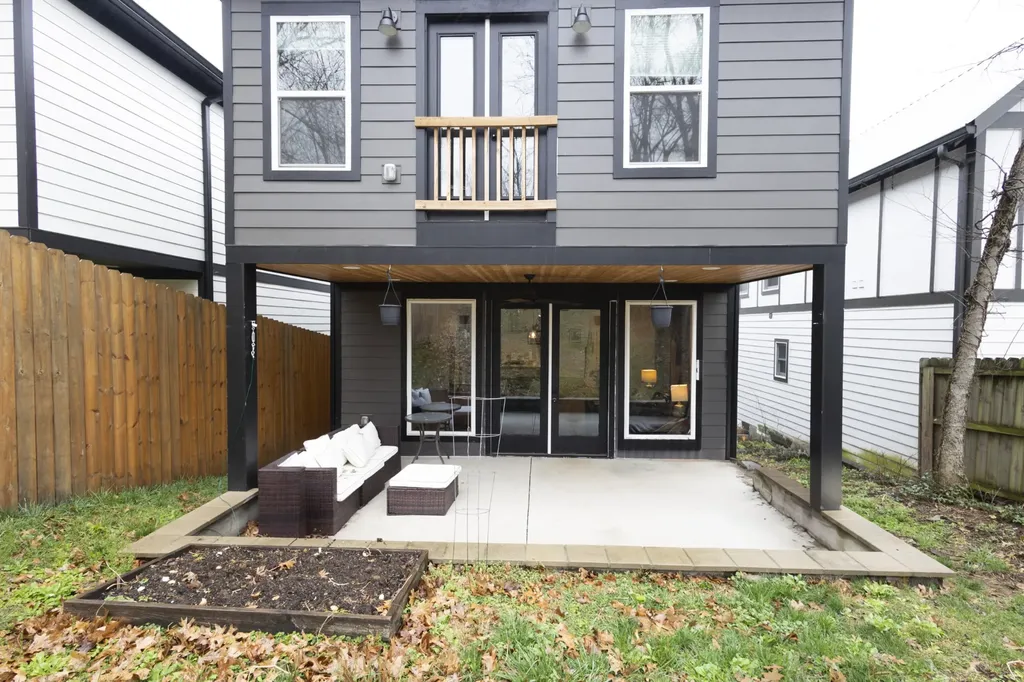 5821 Maxon Avenue Nashville TN 37209