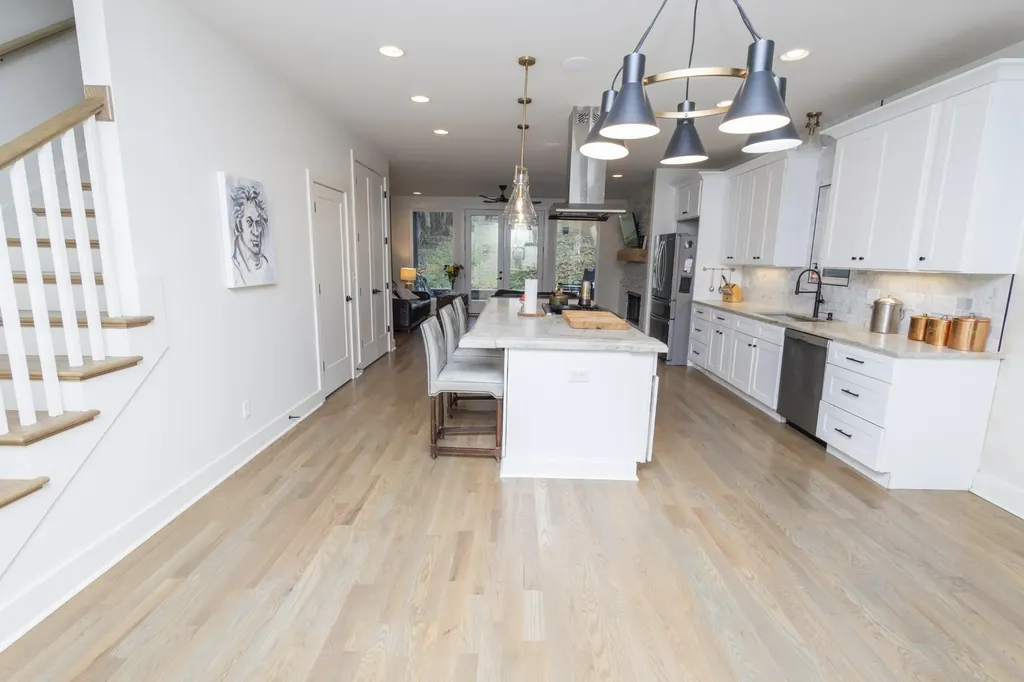5821 Maxon Avenue Nashville TN 37209