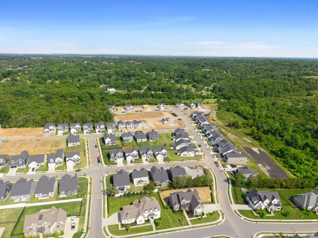 1003 Lionheart Drive Hermitage TN 37076
