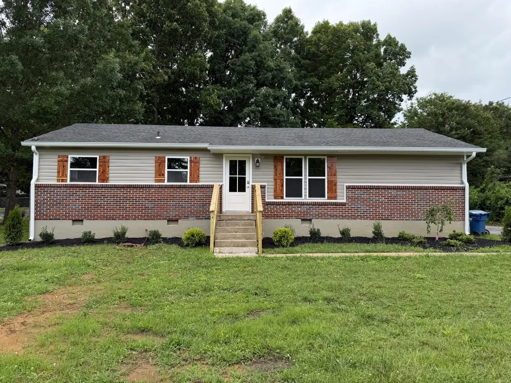 666 Jackson Avenue Lewisburg TN 37091
