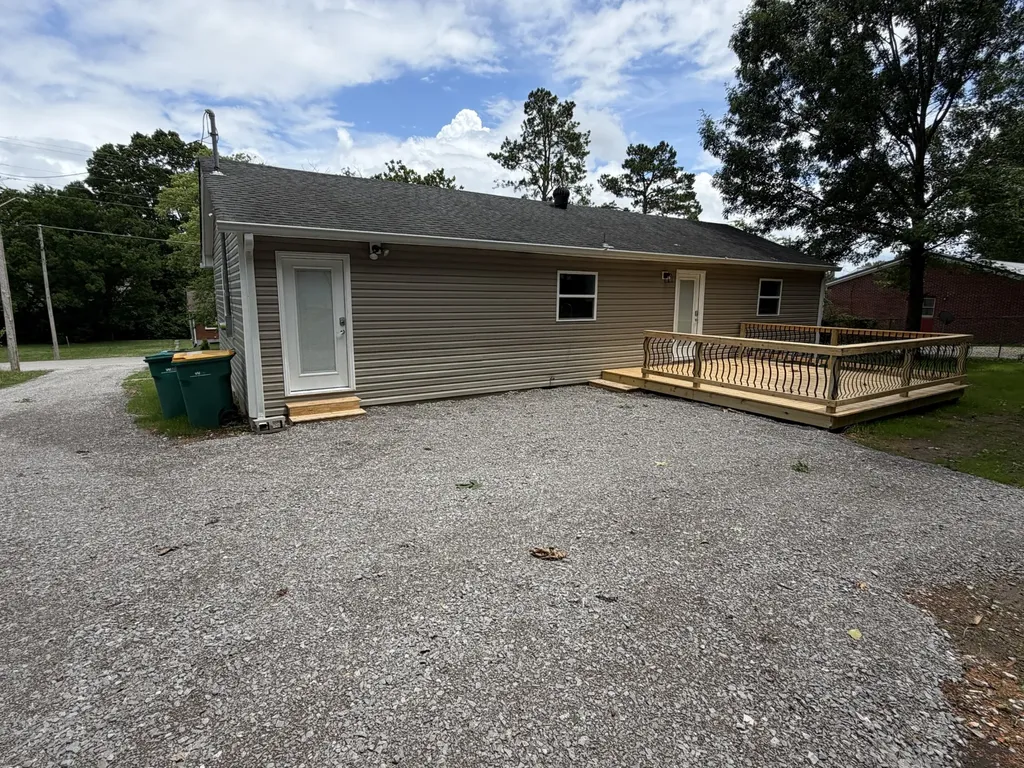 666 Jackson Avenue Lewisburg TN 37091